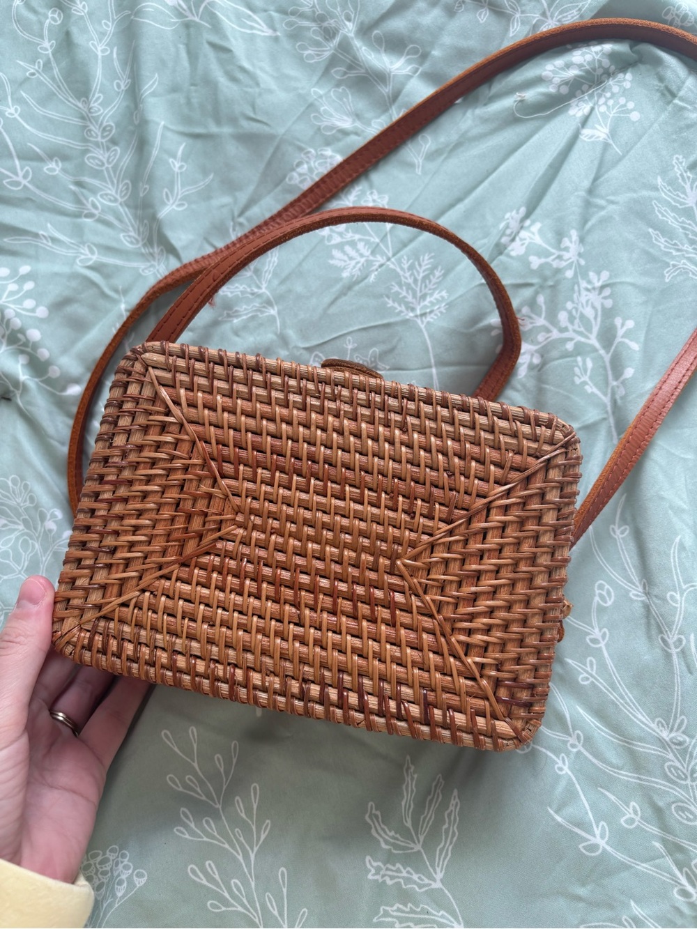 Brown Woven Crossbody Bag with Leather Strap - Picture 5 of 8